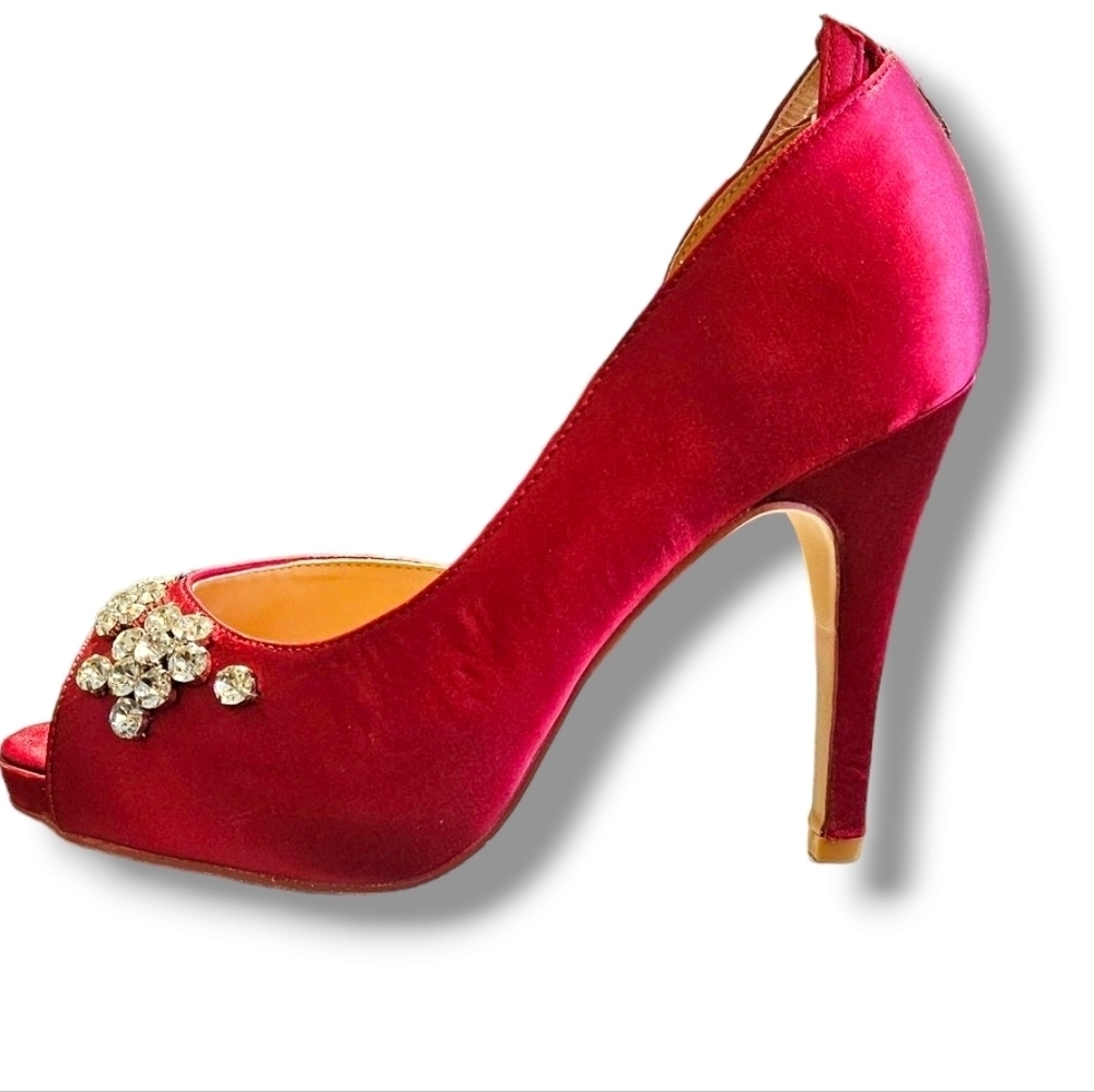 Open-Toe Burgundy Heels. Size 7 - Picture 7 of 14